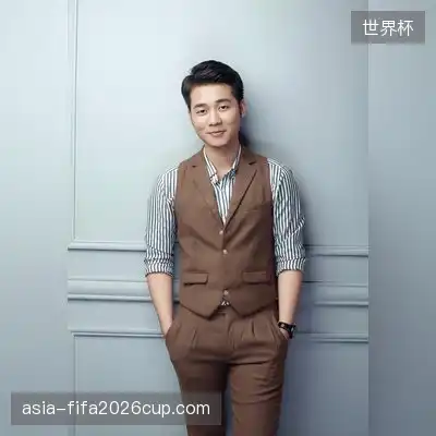 邬其